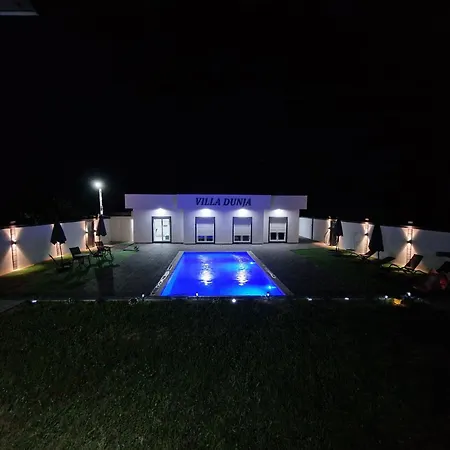 Villa Dunja *